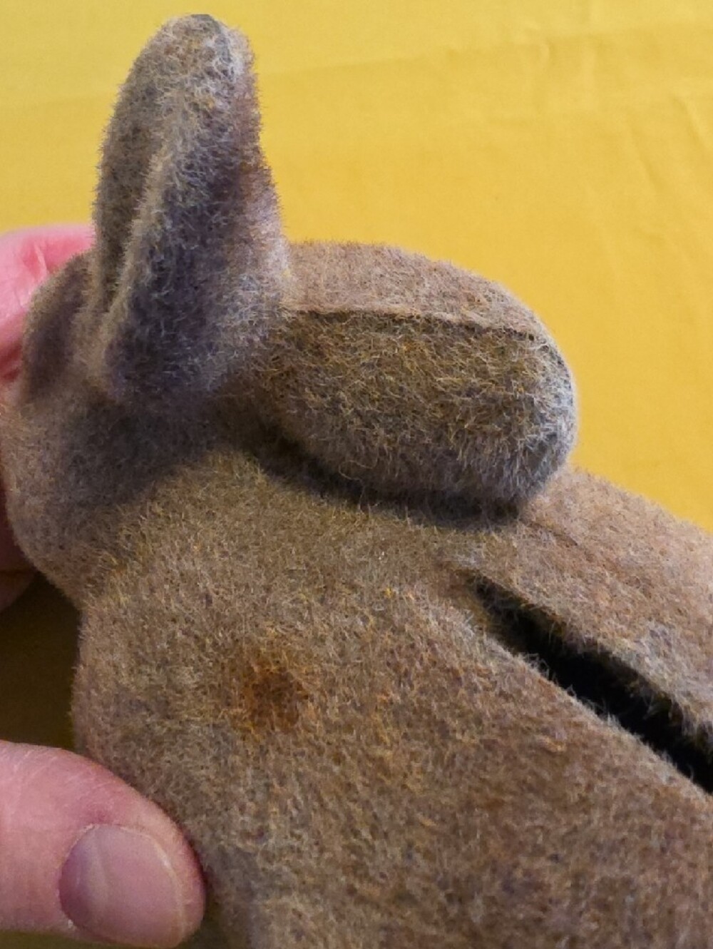 Vintage ▪︎ Fuzzy Flocked Bunny Coin Bank ▪ Good Condition ▪︎ Made In Hong Kong - Picture 13 of 15